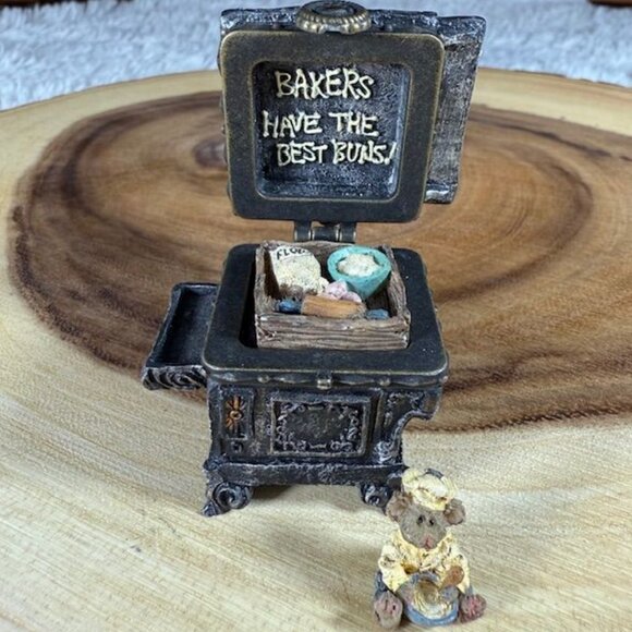 Vintage Boyds Bears Aunt Becky's Cast Iron Stove w/Biscuit McNibble Treasure Box - Picture 1 of 9